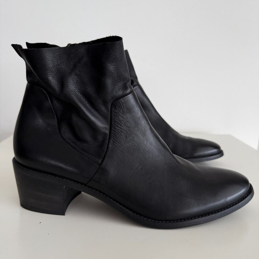 Paul Green Black Leather Ankle Boots